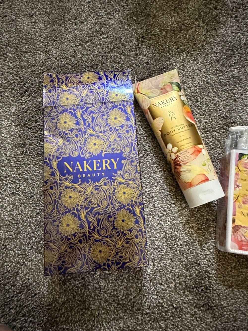 Nakery Beauty Social Butterfly SkinToning/SkinRestore Set - Picture 6 of 7